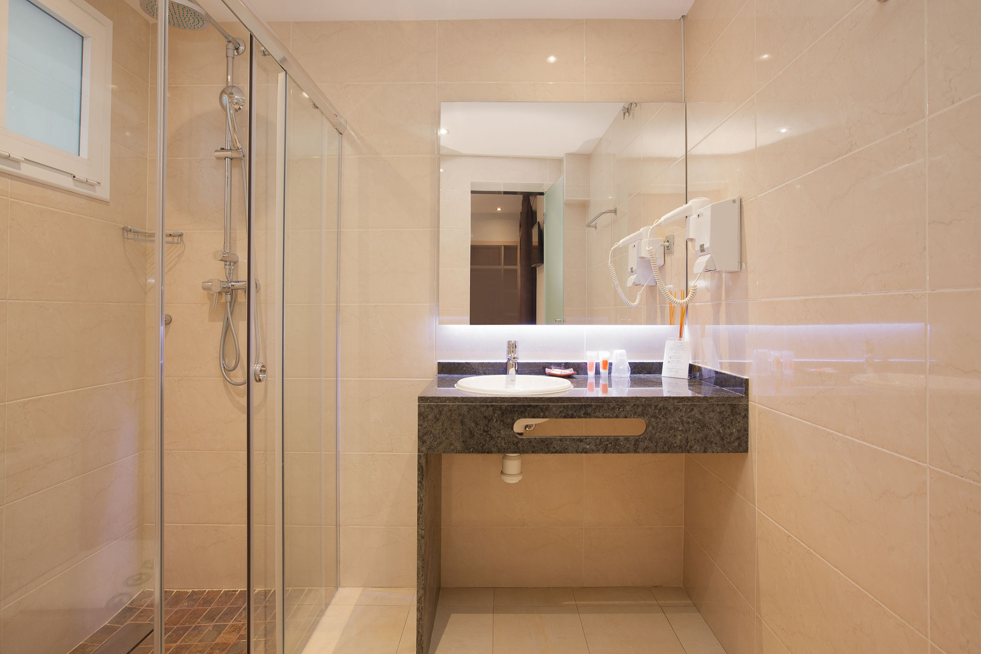 Фото Hostal Fernando