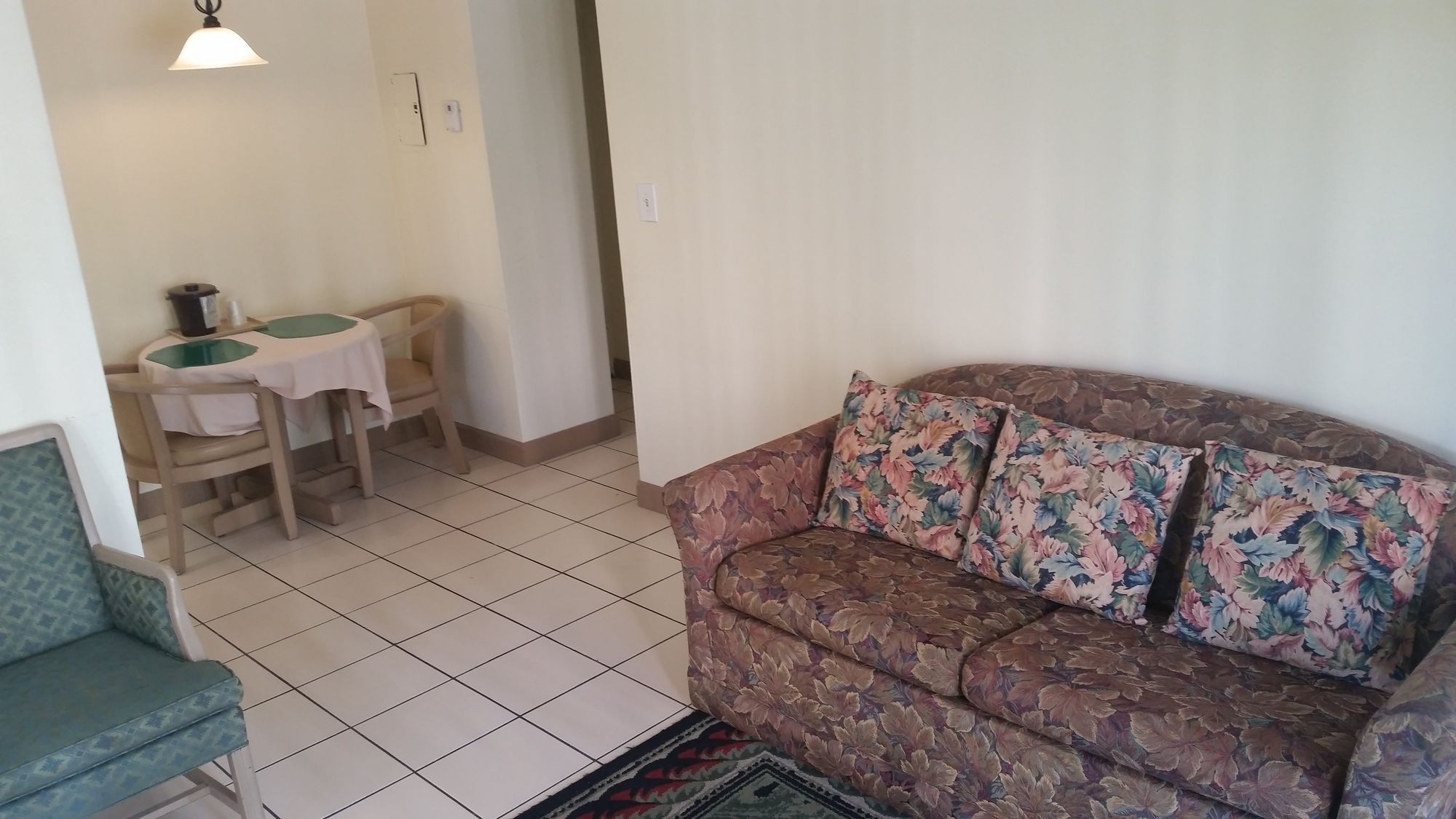 Фото Ocean Mile Hotel