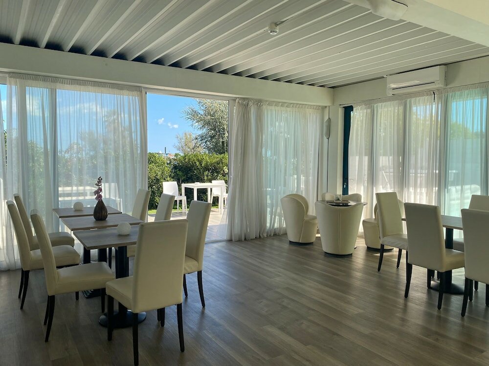 Фото Hotel Aristeo