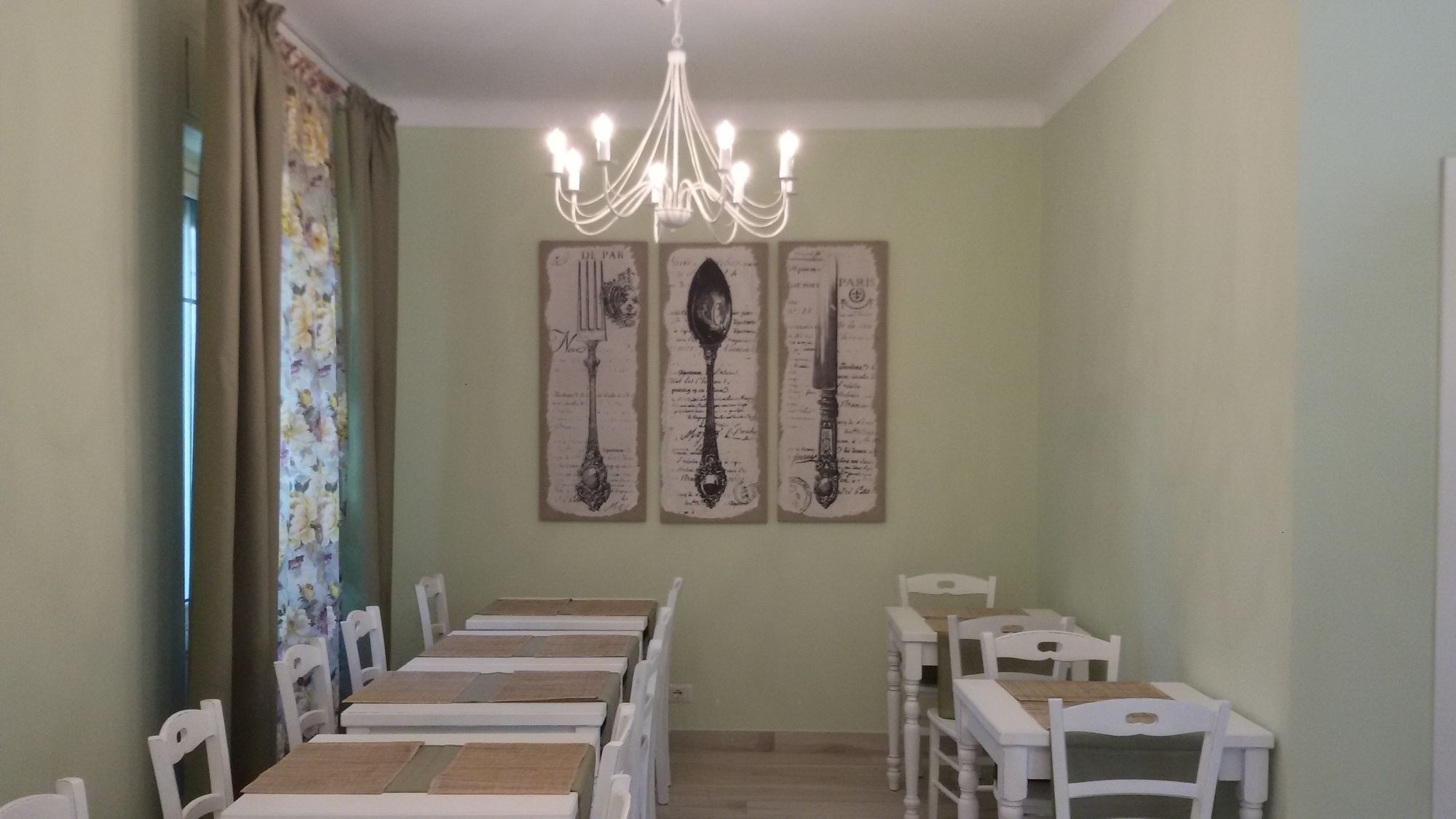 Фото Hotel La Scogliera