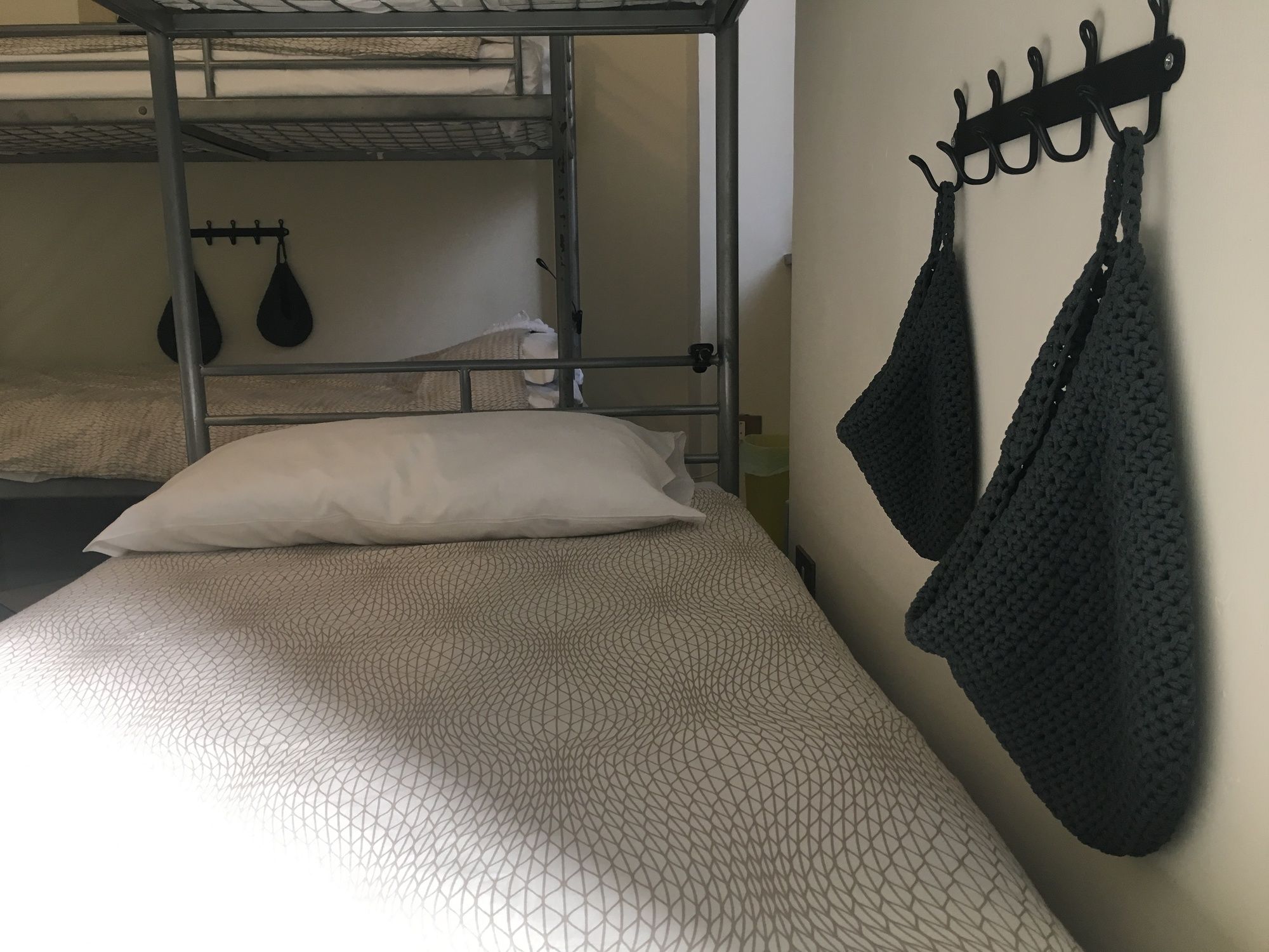 Фото The Beehive