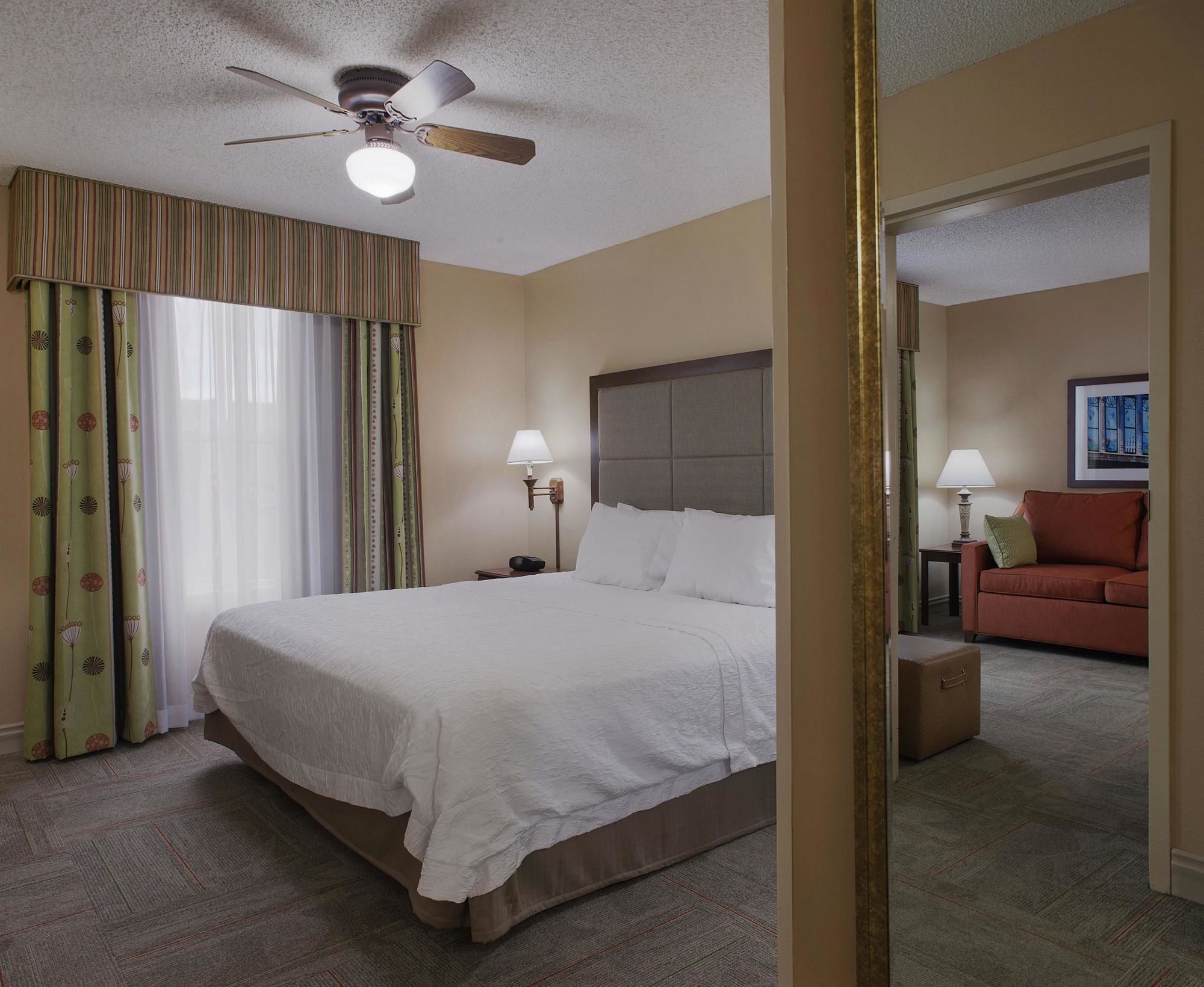 Фото Hampton Inn & Suites by Hilton West Little Rock