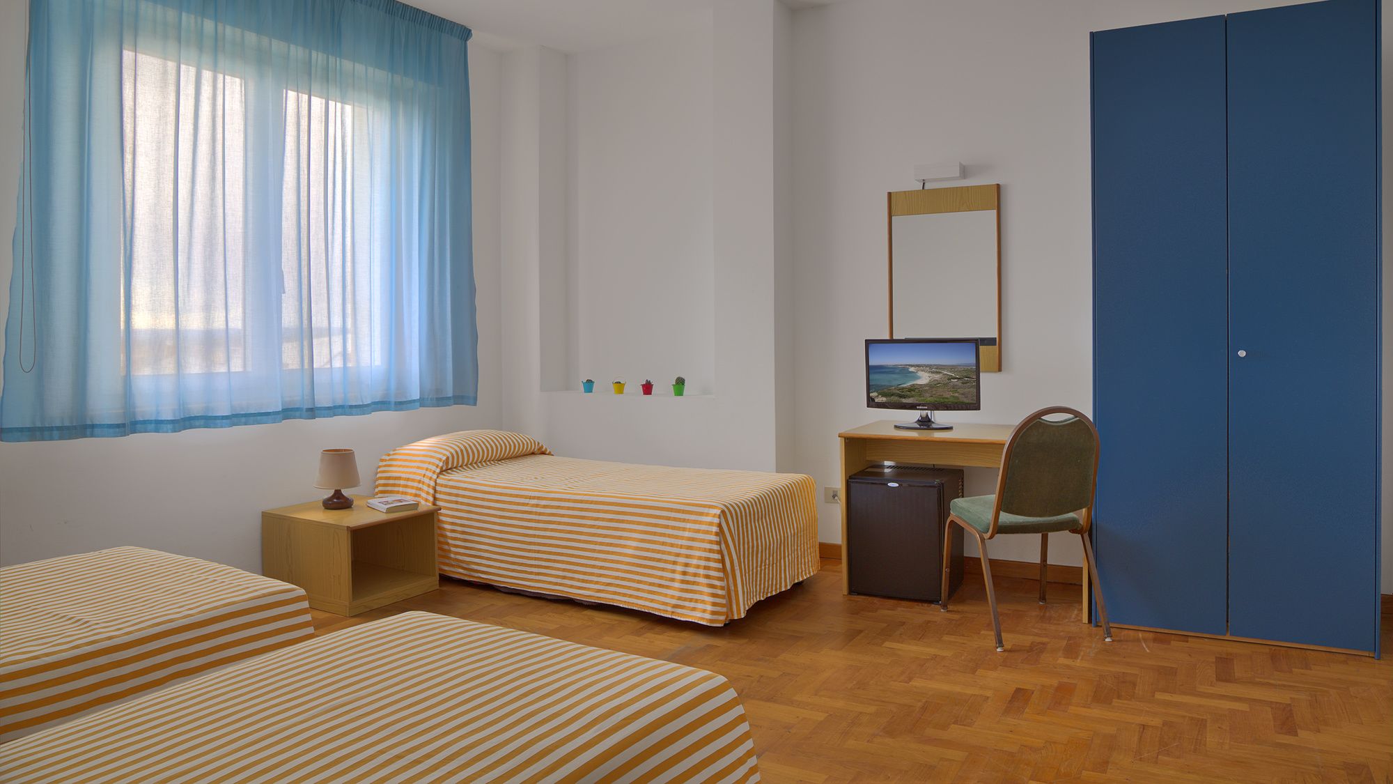 Фото Mistral Hotel