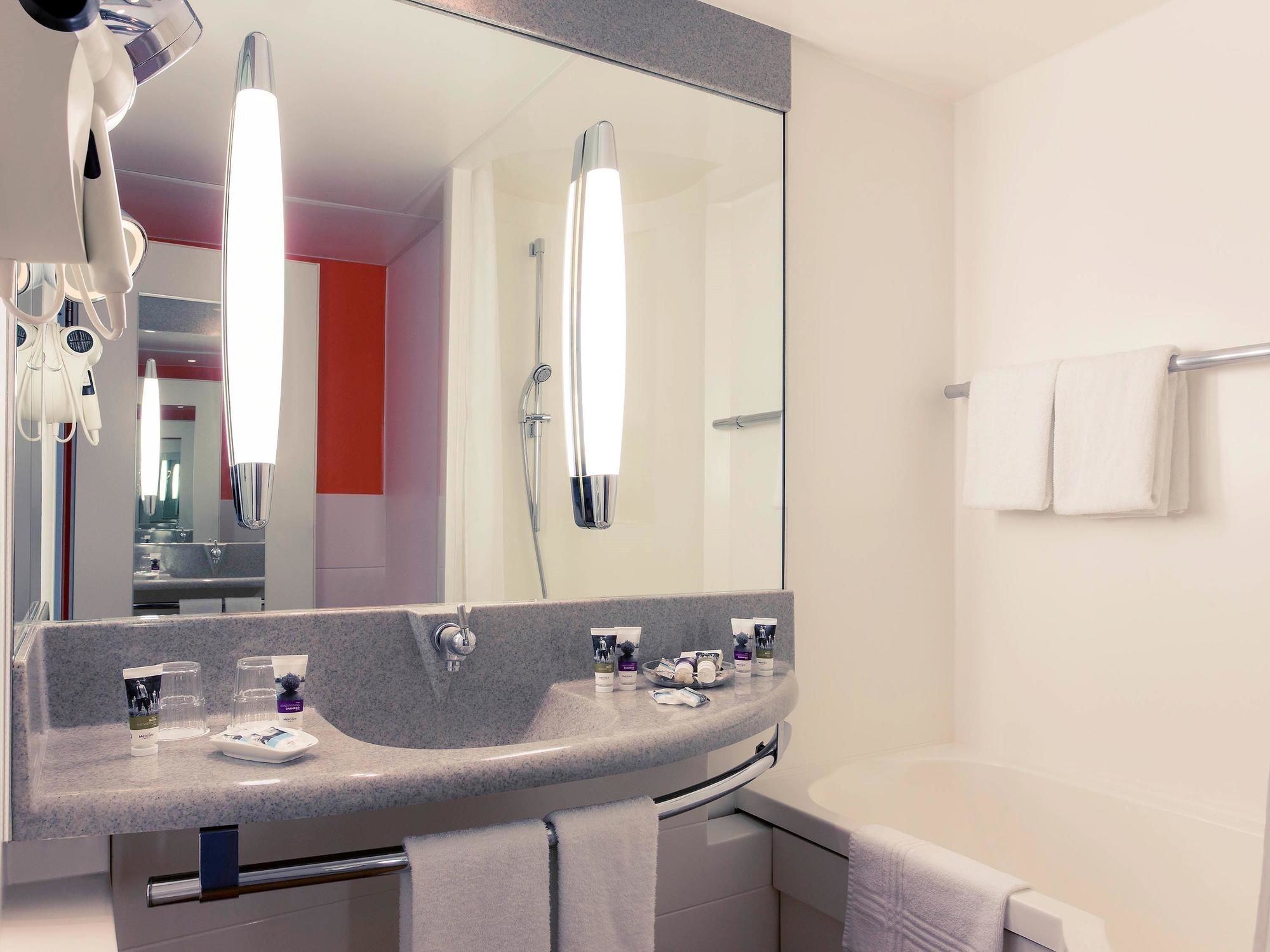 Фото Mercure Duisburg City