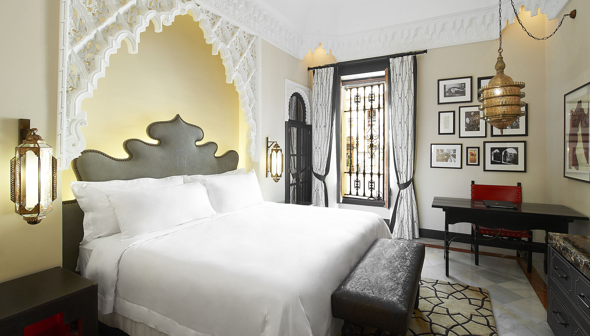 Фото Hotel Alfonso XIII, a Luxury Collection Hotel, Seville