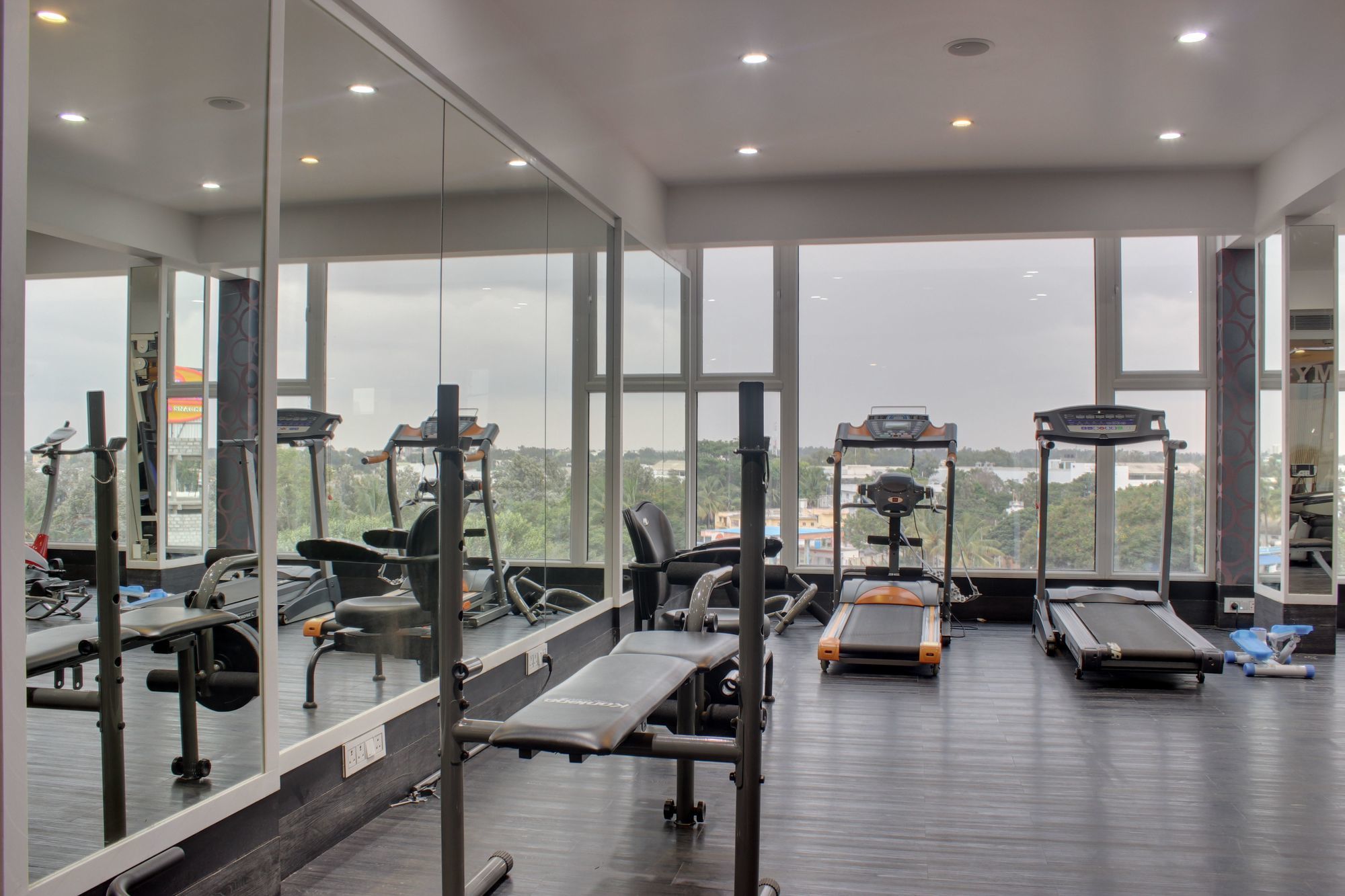 Фото Srt Alpines