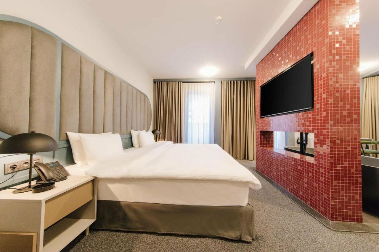 Фото отеля 2