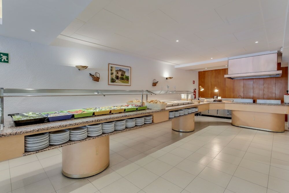 Фото Hotel Garbí Park 