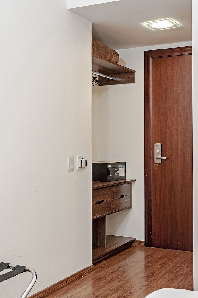 Фото Firenze Business Hotel