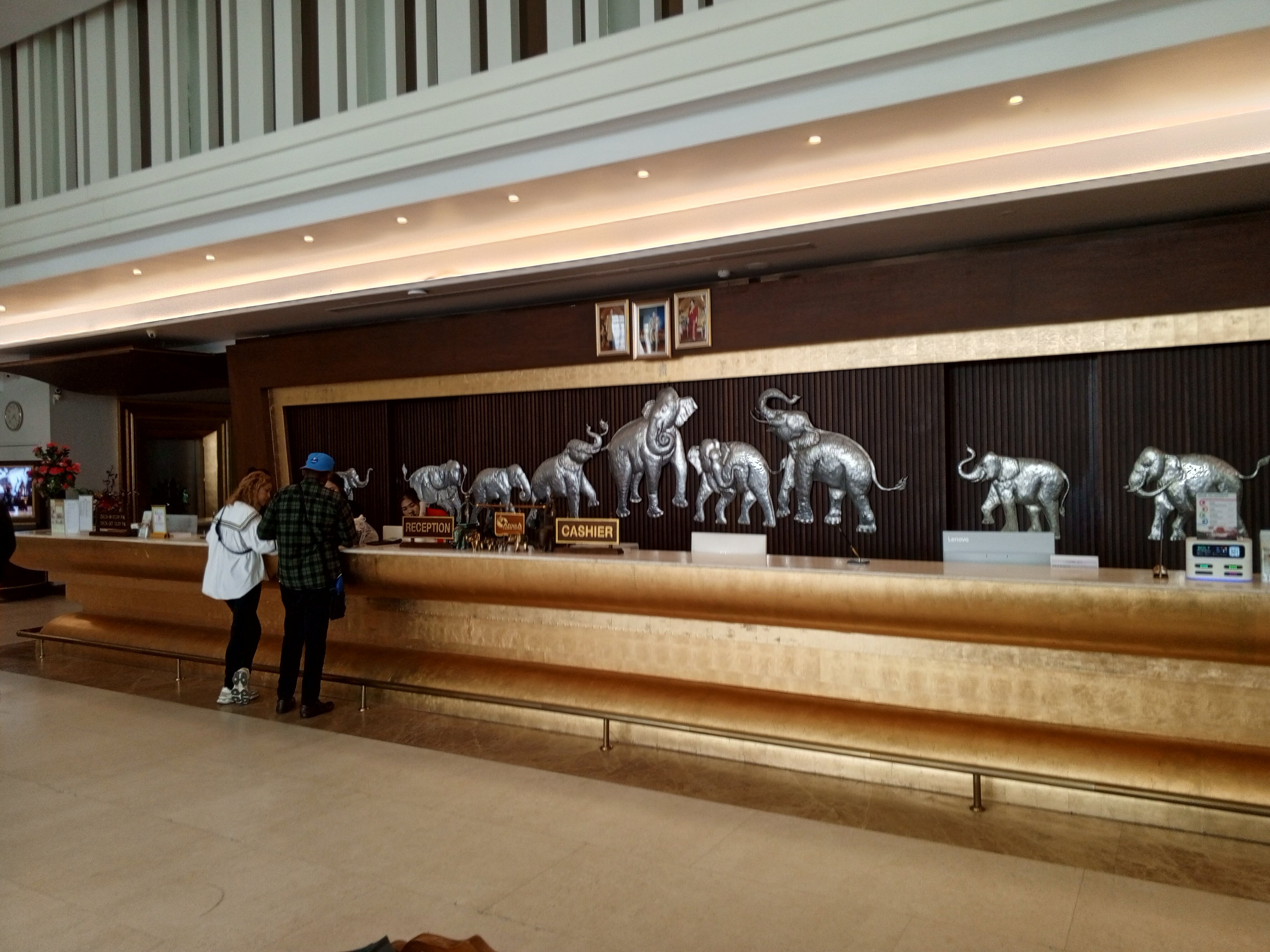 Фото Aiyara Grand Hotel