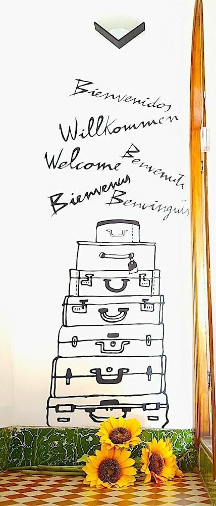 Фото Hostal Ca'n Tiu