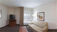 Фото Candlewood Suites Dallas Plano East Richardson, an Ihg Hotel