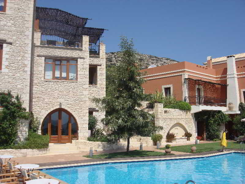 Фото Katalagari Country Suites