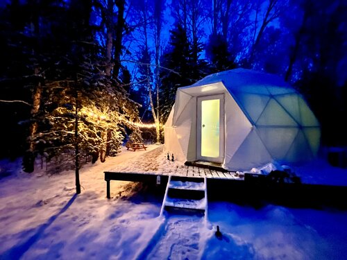 Глэмпинг Локоглэмп в Красноярском крае