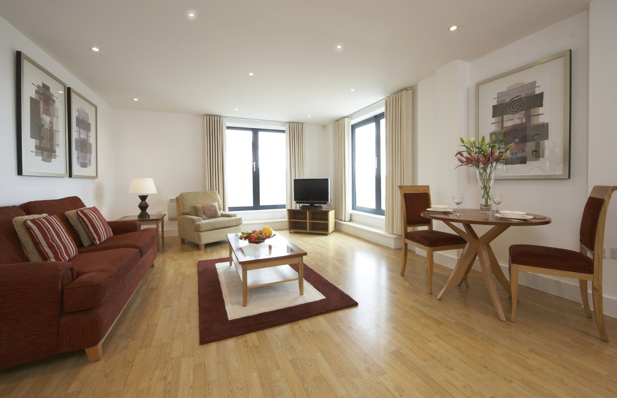 Фото Marlin Apartments Stratford