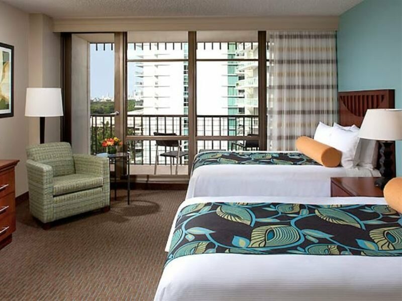 Фото Courtyard Miami Coconut Grove