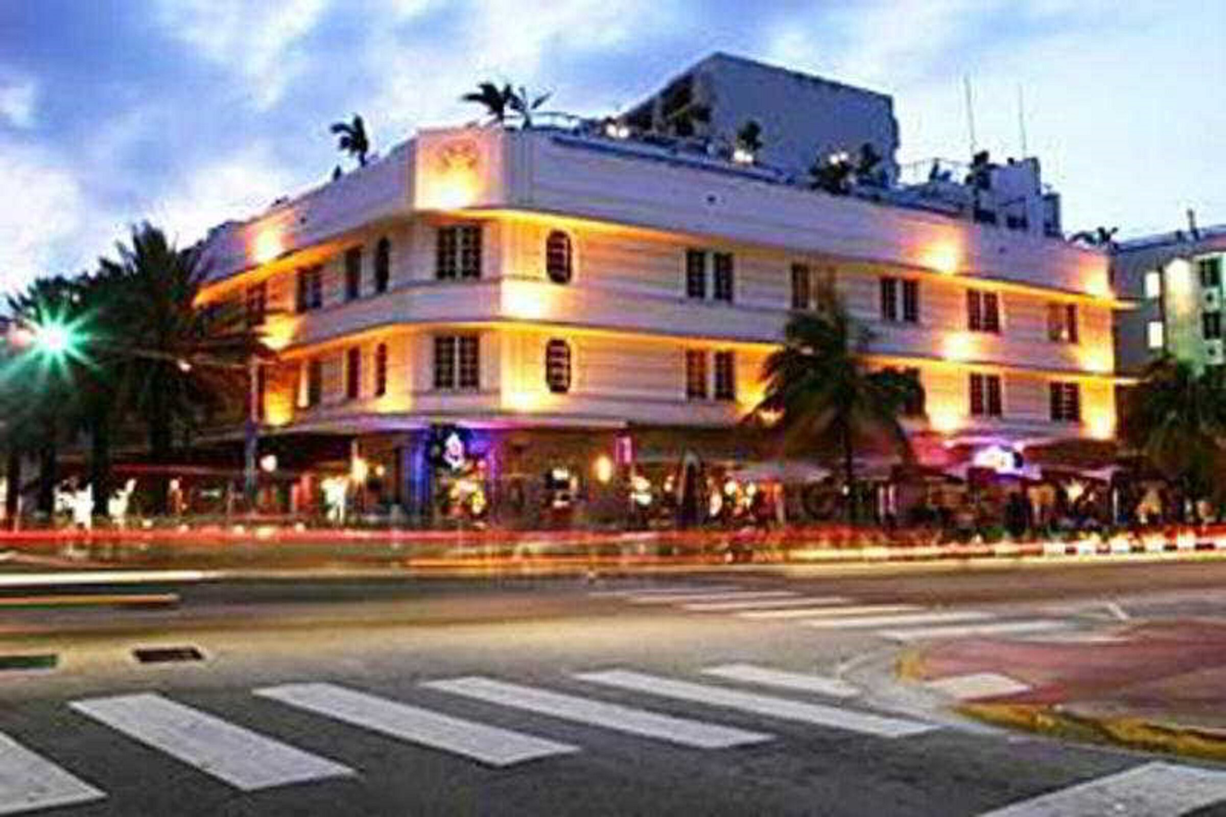 Фото Bentley South Beach