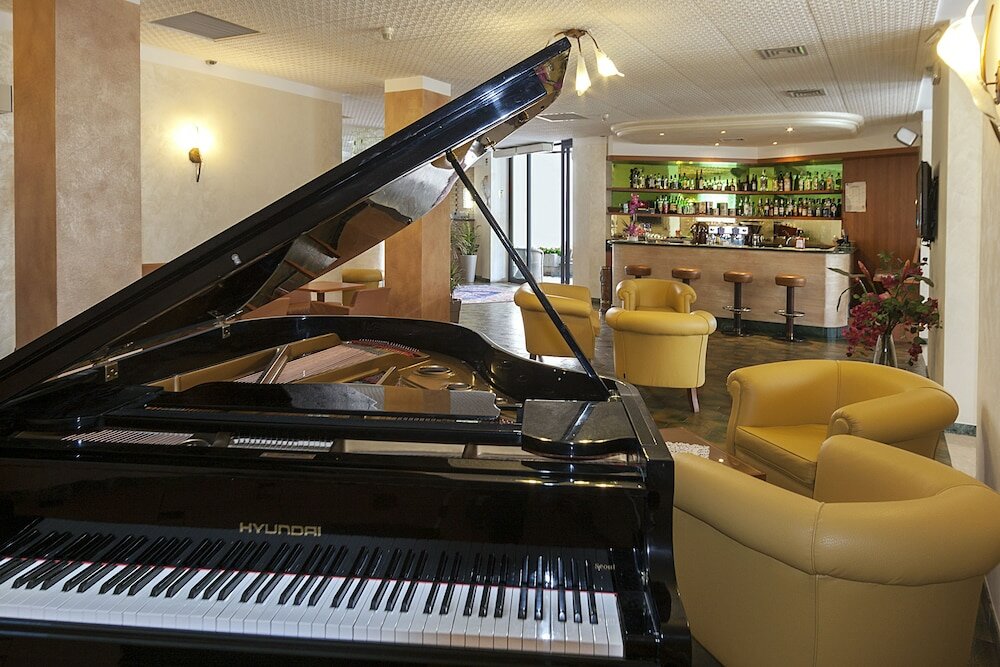 Фото Regent's Hotel