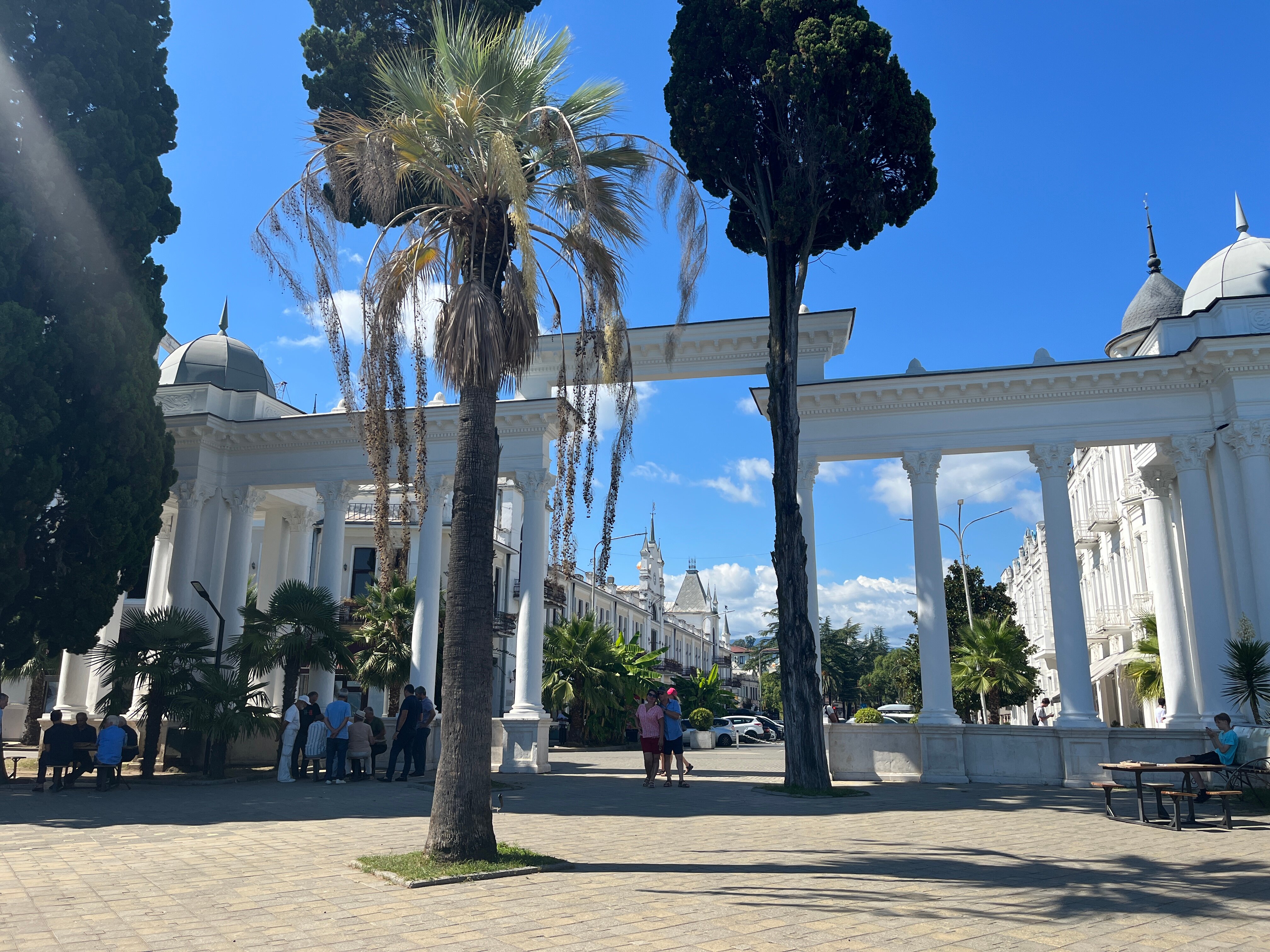 Фото отеля 1