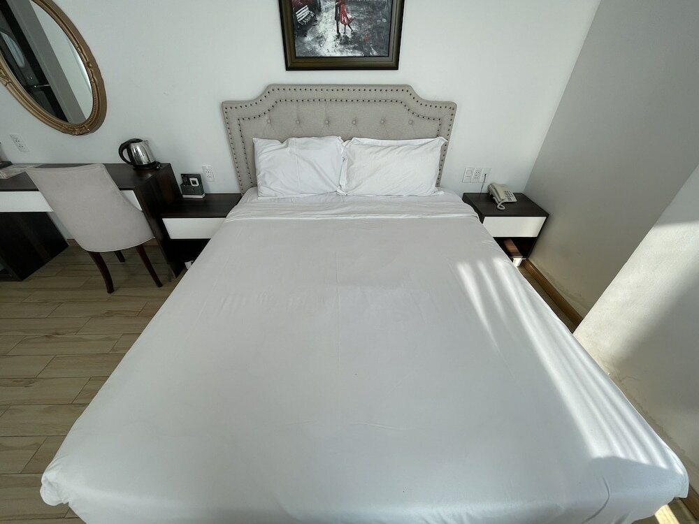 Фото Rhm Luxury Hotel And Suite