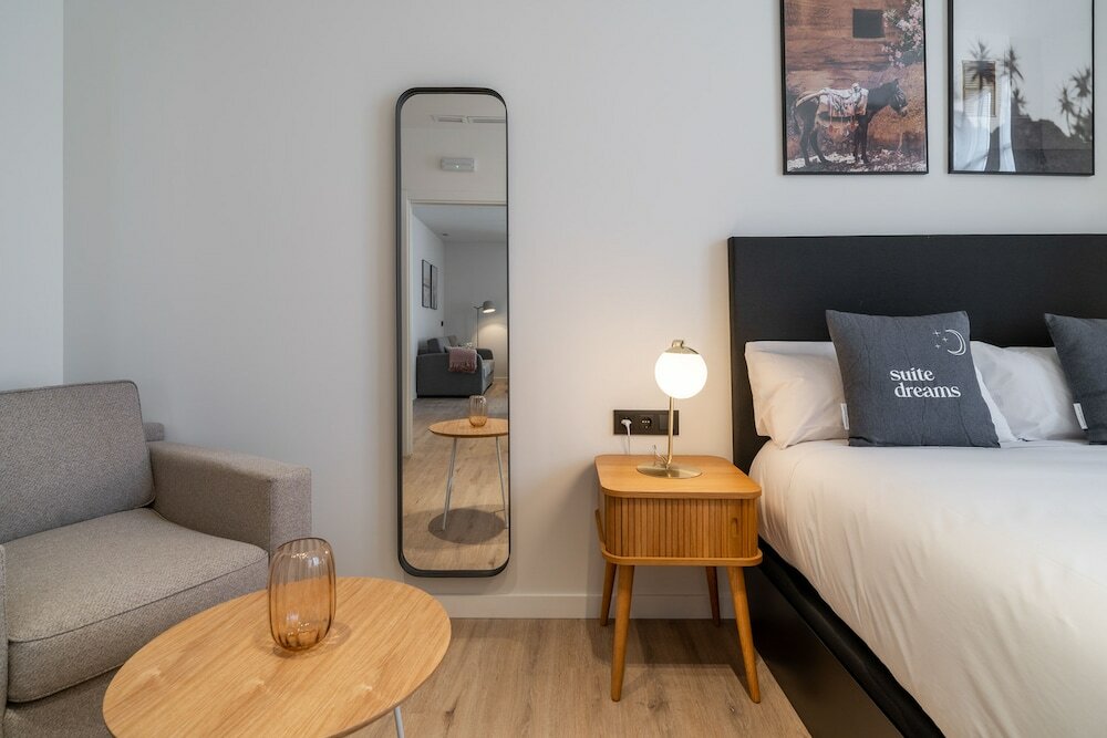 Фото Limehome Vitoria Palacio Álava-Velasco