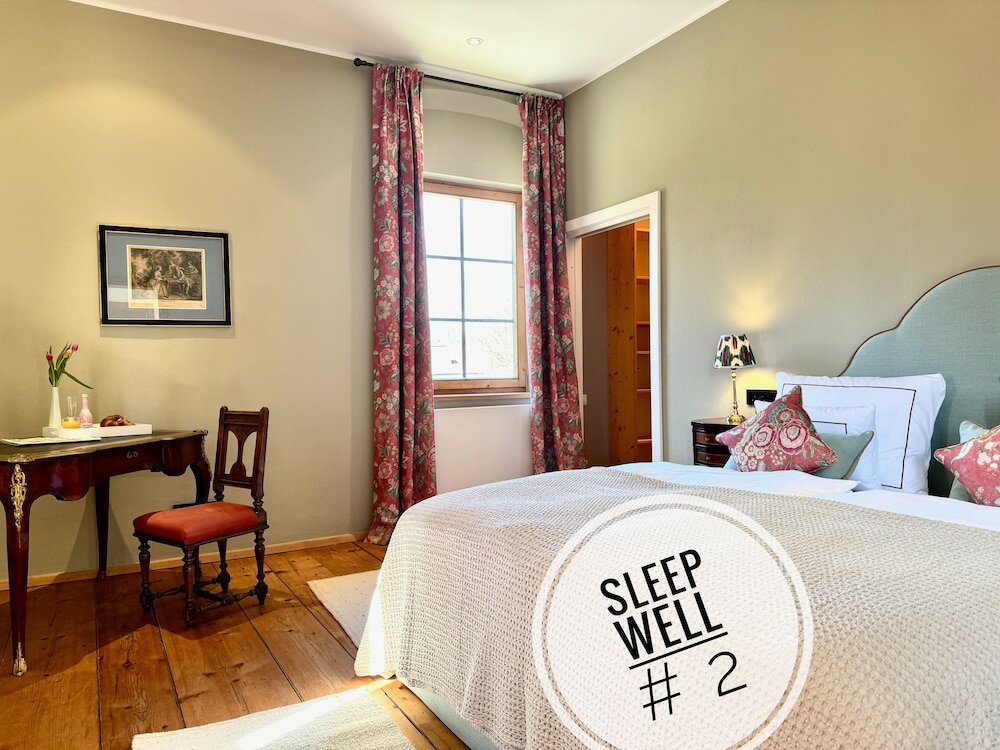 Фото Turm Kaps Luxury Home by Belle Stay