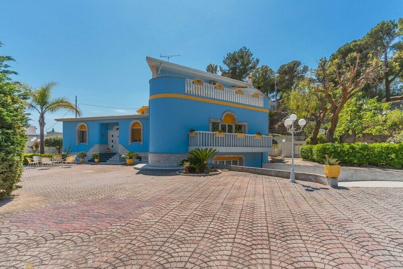 Гостиница 2981 Villa Colle Iris by Barbarhouse в Ории