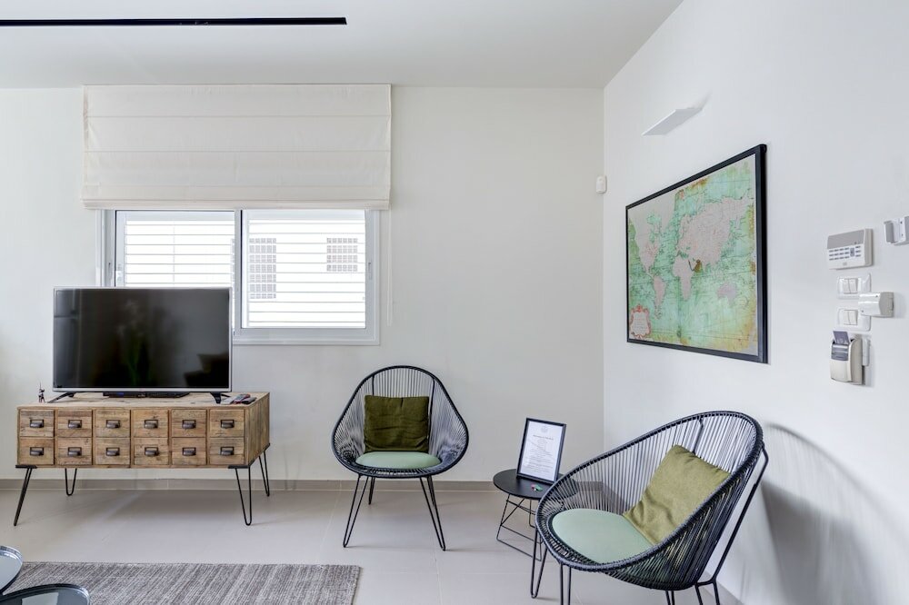 Фото Central17 by Tlv2rent