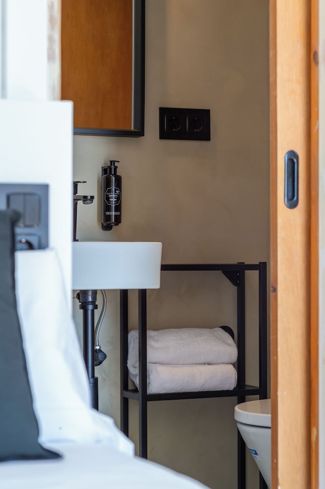 Фото Hostal Boutique Es Menut