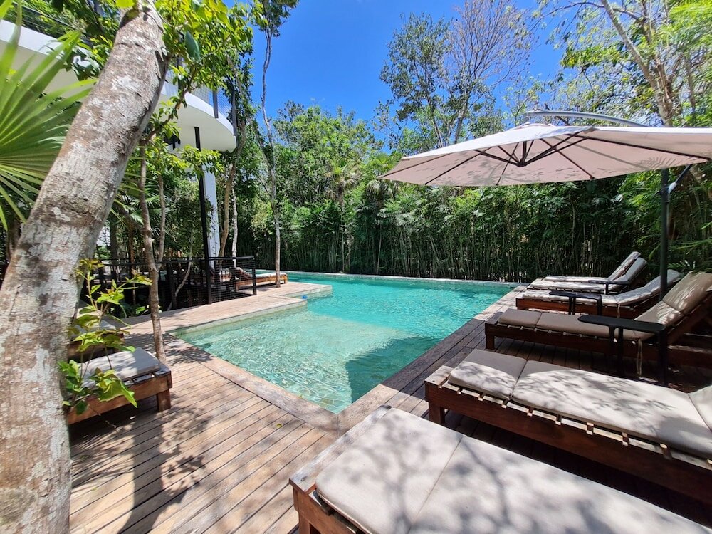 Фото Increíble Townhouse con piscina privada