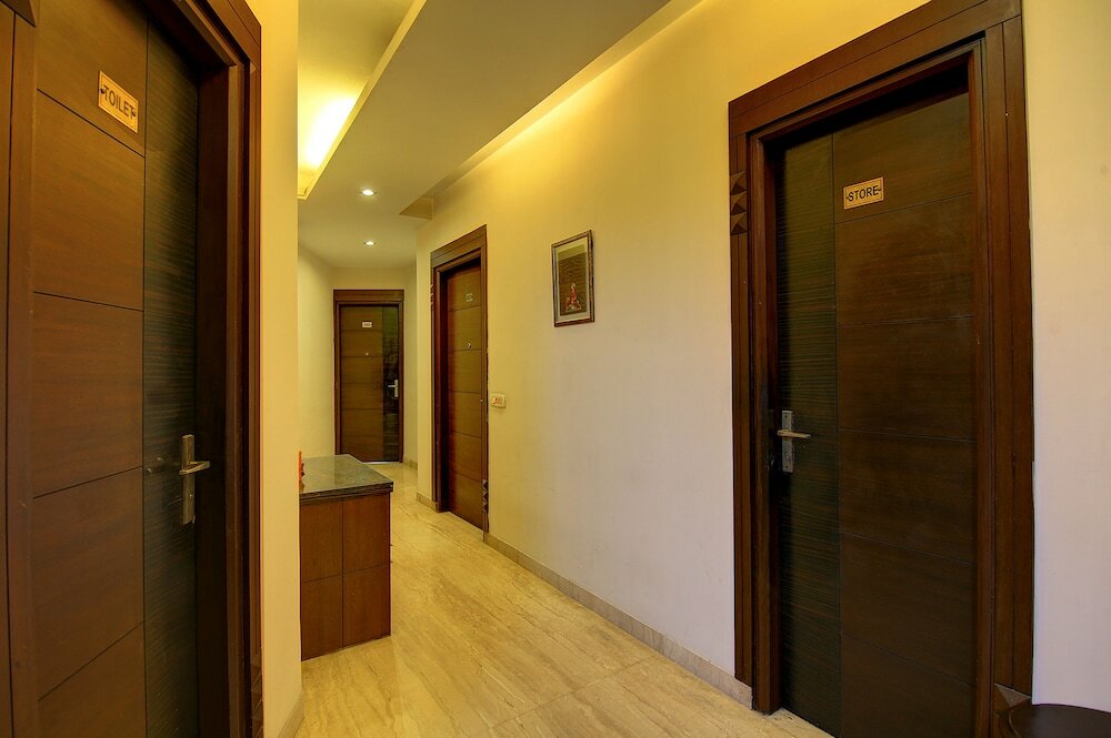 Фото Fabhotel Phoenix Hospitality