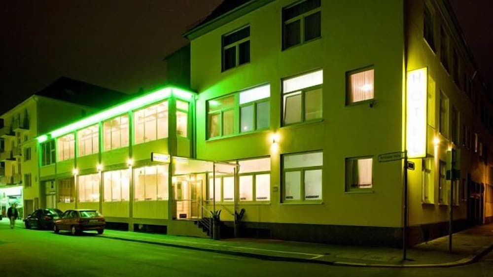 Фото отеля 3