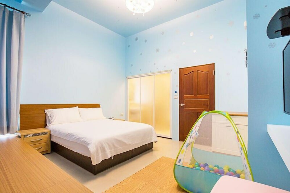 Фото Children's Paradise B&b