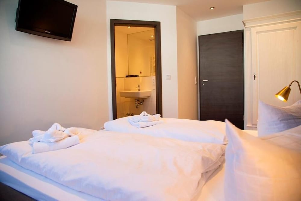 Фото Hotel zum Goldenen Stern