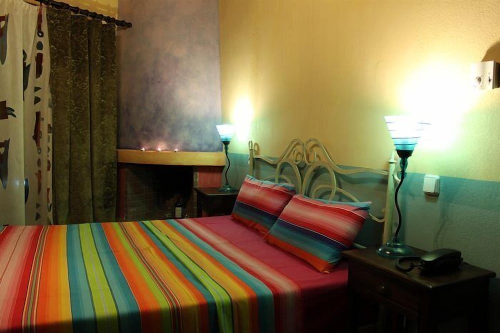 Фото Mythos Guesthouse