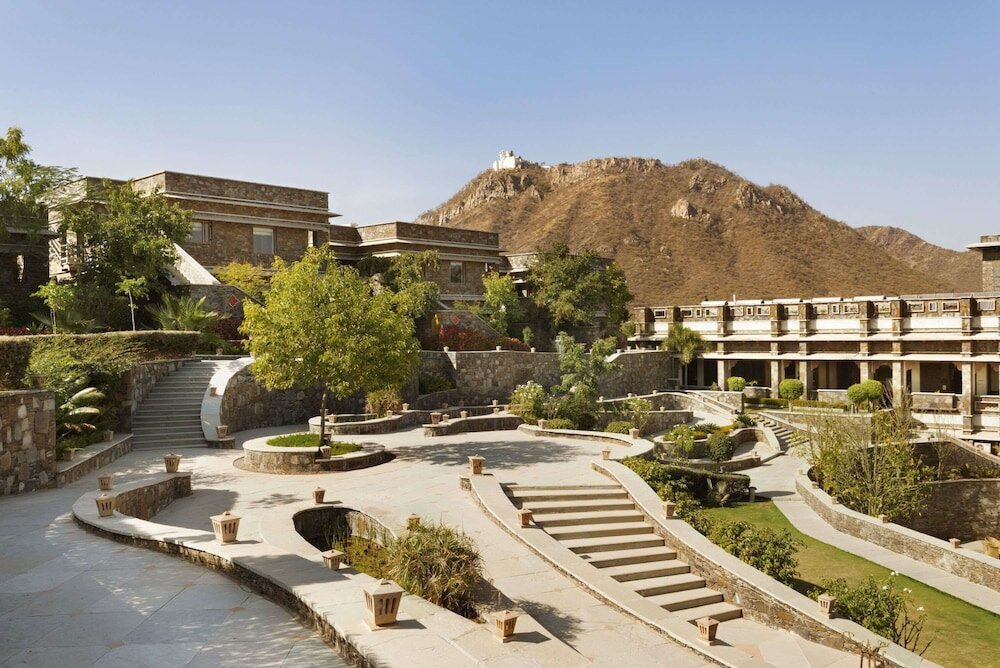 Фото Ramada by Wyndham Udaipur Resort and SPA