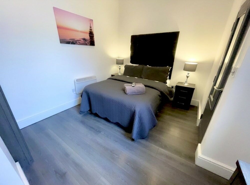 Фото Albert Luxury Hottub and Jacuzzi Apartments