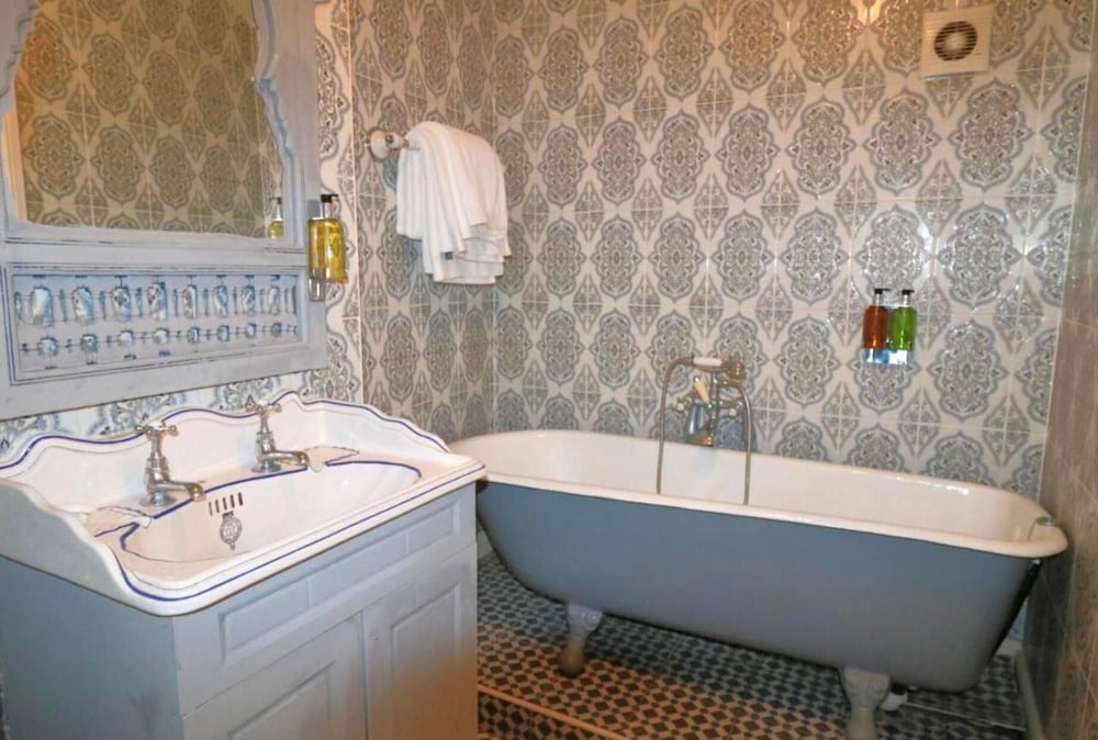 Фото Ebenezer's Place