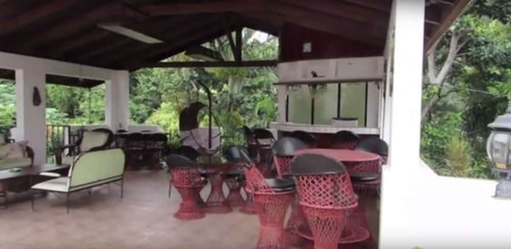 Фото The Cariari Bed and Breakfast