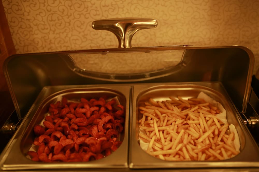 Фото Grand Mango Hotel