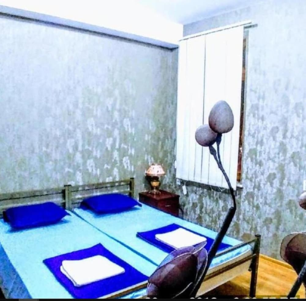 Фото Mr Alex Hostel