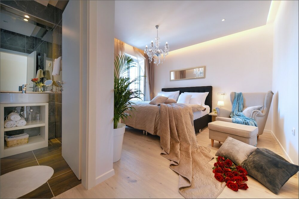 Фото VIA Porto Rooms