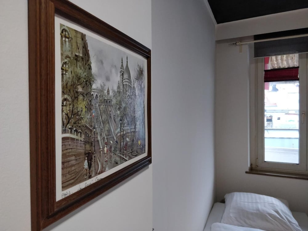 Фото Avi City Burgplatz Apartments