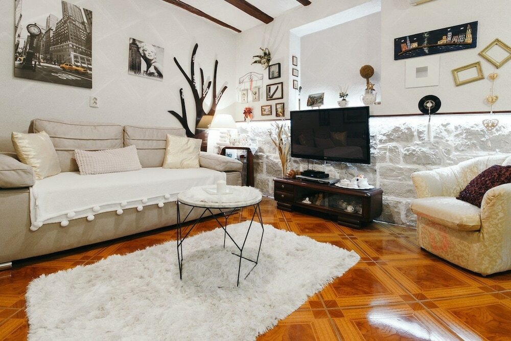 Фото Apartments Bingo One Bedroom