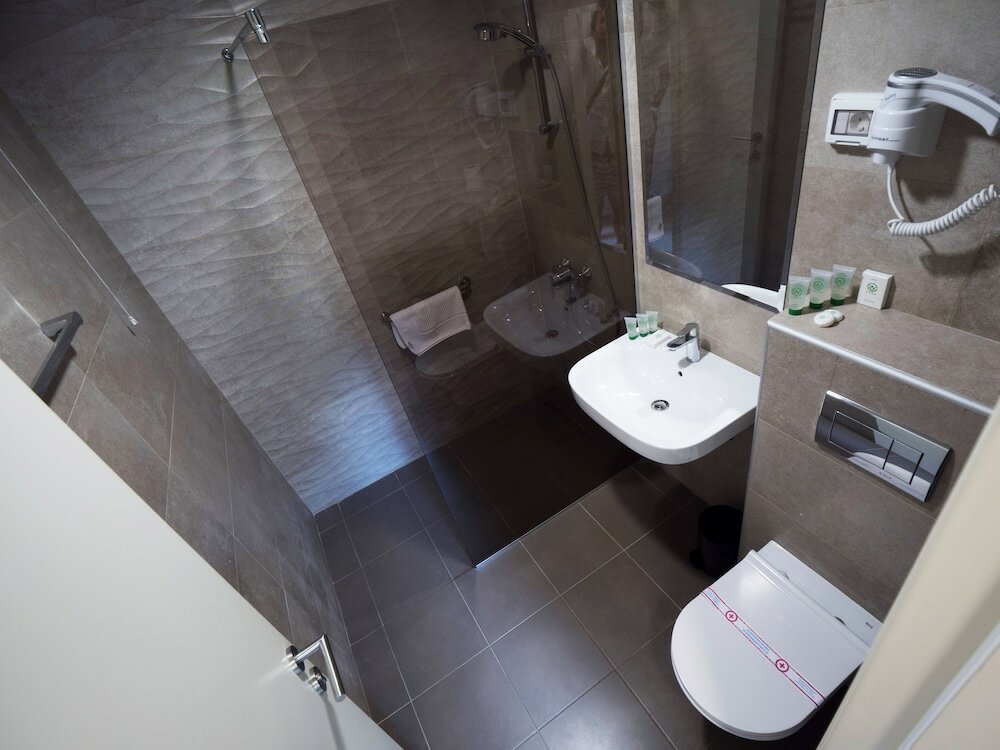 Фото Hotel Krusik