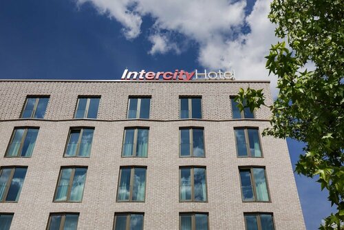 Гостиница Intercityhotel Saarbrucken