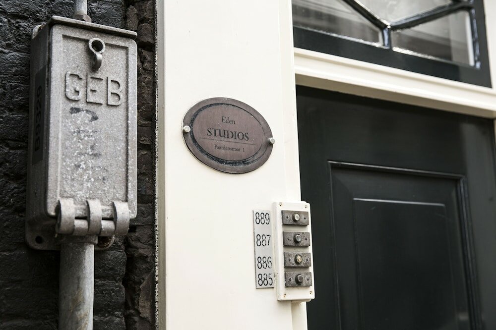 Фото Eden Studios and Apartments