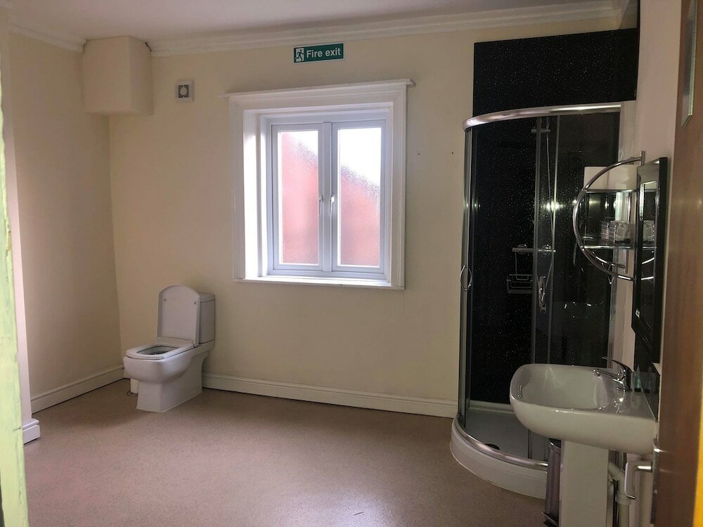 Фото The New Brighton Hotel