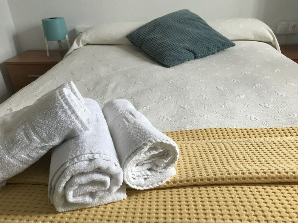 Фото Hostal Restaurante Tarín