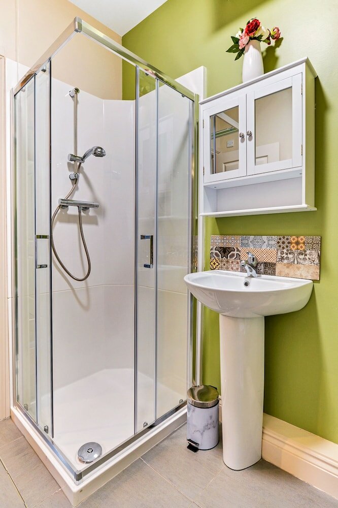 Фото The Ship's Key Aparthotel